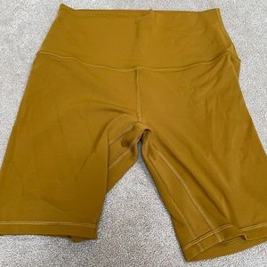 Lululemon align 8” short